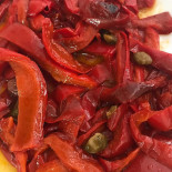 A Cantinella Nourriture