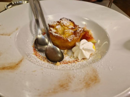 Il Labirinto Di Adriano food