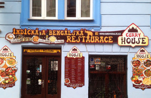 La Casa Iberica outside
