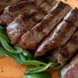 Gusto Tondo food