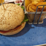 Gusto Tondo food
