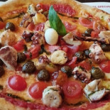 Gusto Tondo food