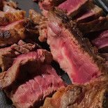 Ebrius Wine Beef Comida