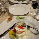 Al 76 Comida