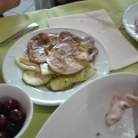Agritursmo Cascina Lert Comida