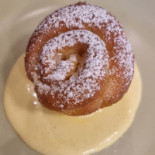Bottega Del Tortellino food
