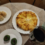 Dedaspuri Georgiano Wine Shop Comida