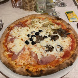 La Ca Di Mat food