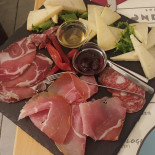 Maramao Pane E Vin Bebida