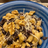 Maramao Pane E Vin Comida