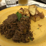 Maramao Pane E Vin Comida