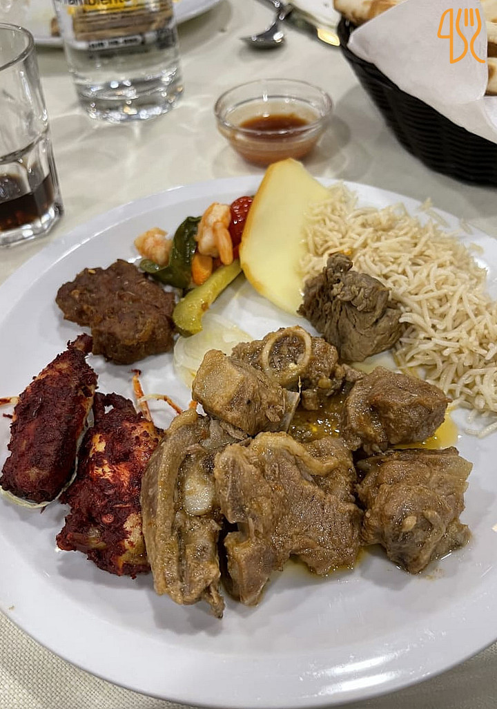 L'angolo Orientale Comida