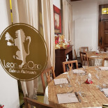 Leon D'oro À l'intérieur