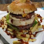 Bixio 66 Comida