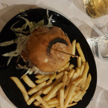 Pizzeria Hamburgeria Impatto Food