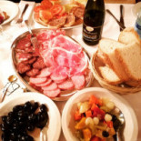 La Cantinella Comida