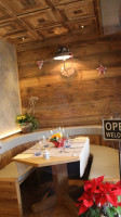 Osteria Pizzeria La Quercia Di Silvestro Michelangela inside