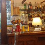 Da Pietro inside
