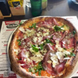 Gusto Tondo Varedo food
