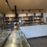 Stefanelli À l'intérieur