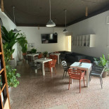 Stefanelli À l'intérieur