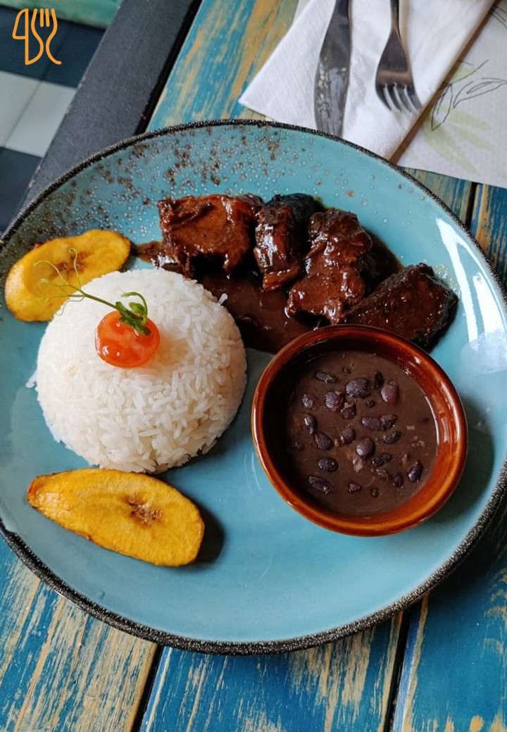 Caribbean Bistrot Comida