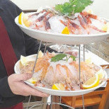 Genn' E Mari Essen