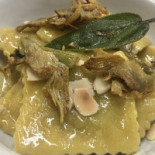 Case Perrotta Comida