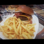 Burg'r Hamburgheria Craft Beer Nourriture
