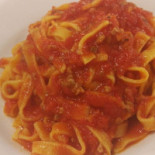 Villa Ione Comida