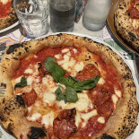 Caprizza Comida
