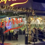 Caprizza Exterior