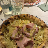 Caprizza Comida