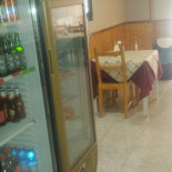 Pizzeria New Desirée Buffeteria Rosticceria Pucceria À l'intérieur