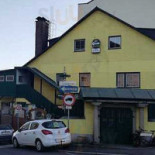 Cousinà Extérieur