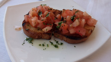 Cala Maro Di Pesce E Pizzeria food