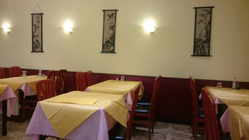 Orientale inside