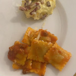 La Contrada food