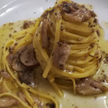 La Contrada food