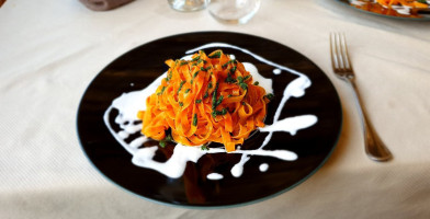 Il Castello food