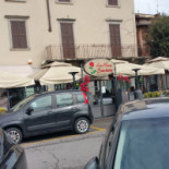 La Rosa Scarlatta Extérieur