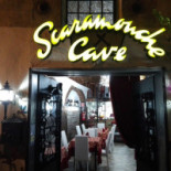 Scaramouche Cave inside
