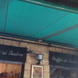 Caffe Al Teatro Exterior