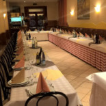 Al Girarrosto inside