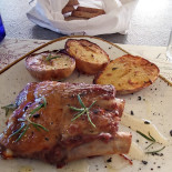 L'erba Gatta Comida