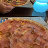 Pizzeria La Brace food