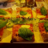 Artesian Grill Comida