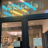 Maculan Antonio À l'intérieur