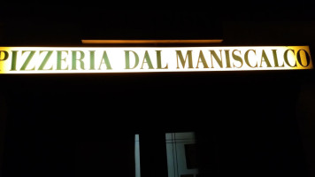 Pizzeria Del Maniscalco outside