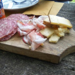 Malga Coro Comida